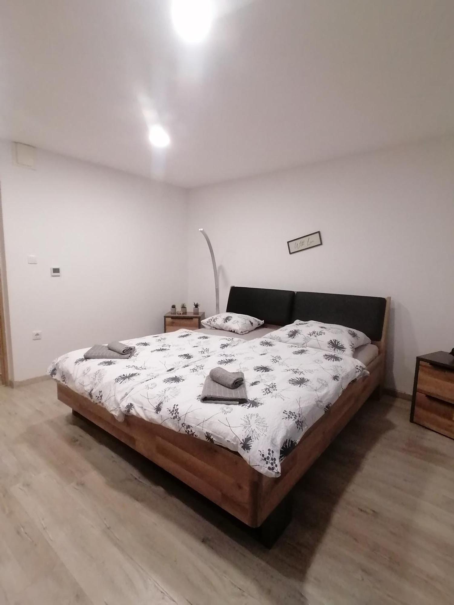 Ujkapu Sunshine Apartments Győr Pokój zdjęcie